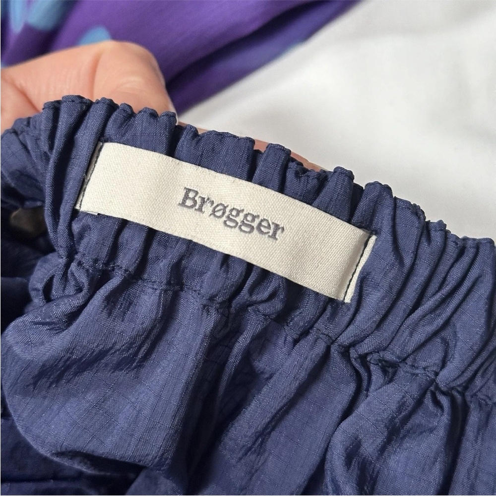 Brøgger Women's Dress Size L Navy Blue Ruffle Sleeveless Made In England - Picture 10 of 10